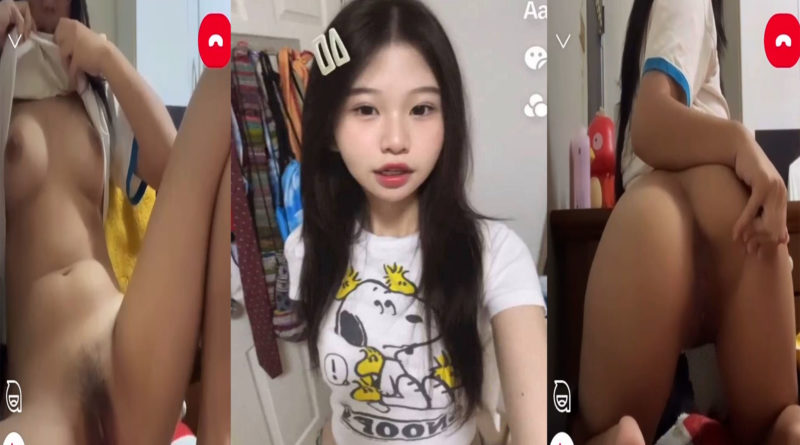 หลุดไลฟ์สดกลุ่มลับวัยรุ่นน่ารักขาวเนียนยันแคมหี นั่งแหกหีหน้ากล้องให้ดูยันรูตูด บอกเลยน้องคนนี้โดนเย็ดครางเสียวหีลั่นห้องแน่นอน