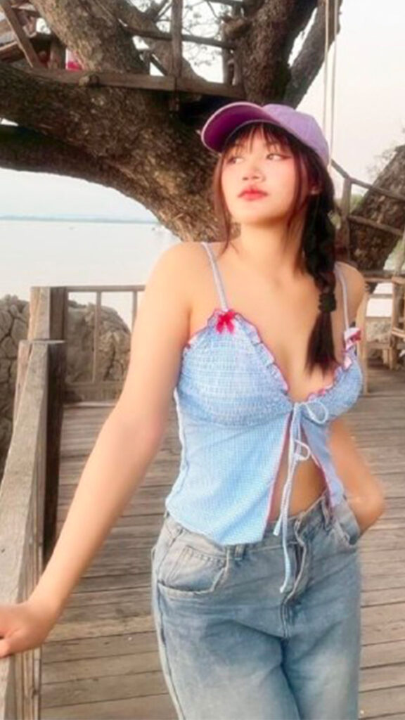 นมใหญ่น่าเย็ด