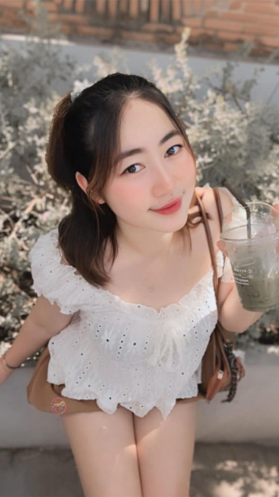 หลุดทางบ้าน