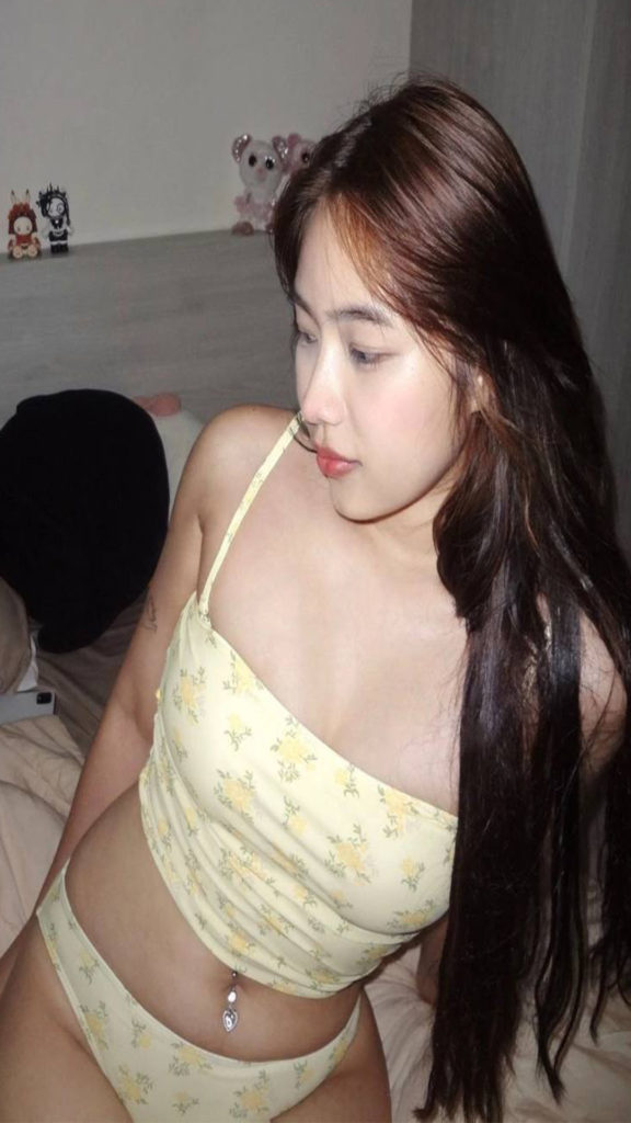 สาวไทยน่าเย็ด