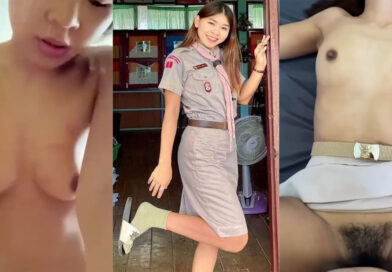 คลิปหลุดยอดนิยม เย็ดครูสาวคาชุดหลังกลับจากโรงเรียน ขย่มควยครางเสียวหี เรียกผัวจ๋า