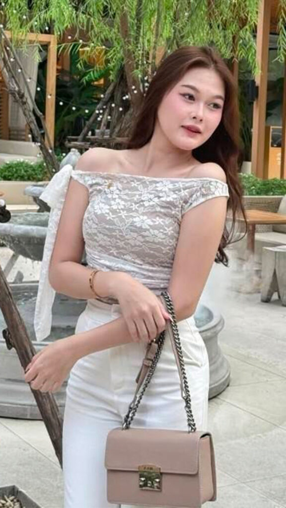 แตกในเจ๊นัท