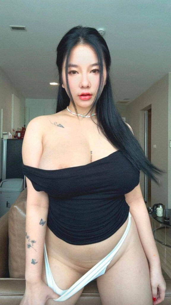 สาวนมใหญ่เบ็ดหี