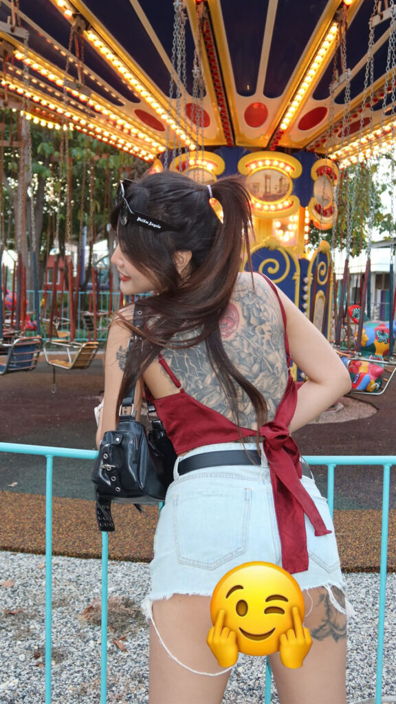 เย็ดสาวสักลาย
