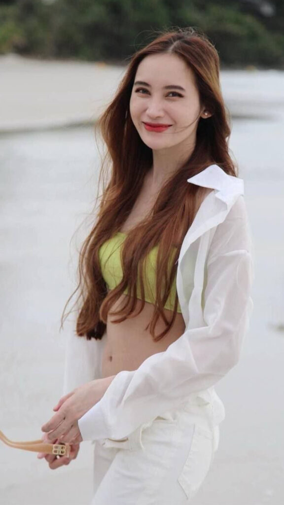 คลิปโป้สาวสวย