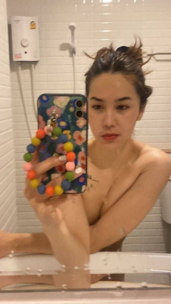 สาวสวยเย็ดกับแฟน