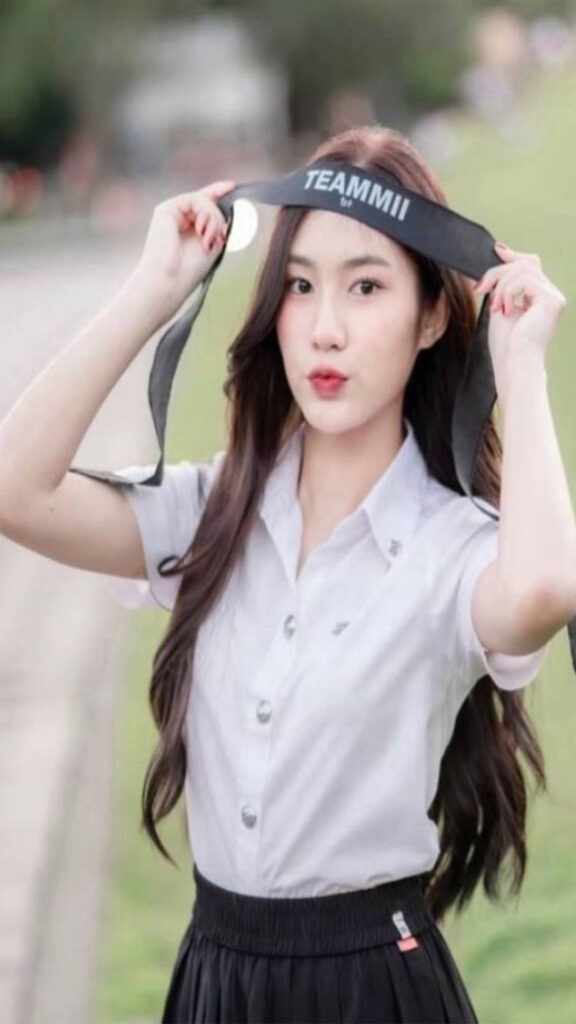 นักศึกษาสวย